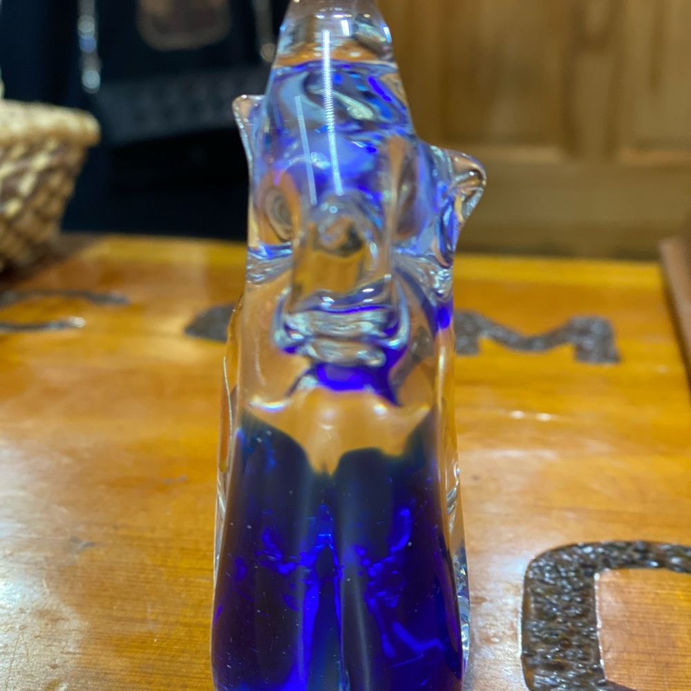 Murano Glass Elephant Figurine, Made in Italy, 4” tall - Picture 3 of 5